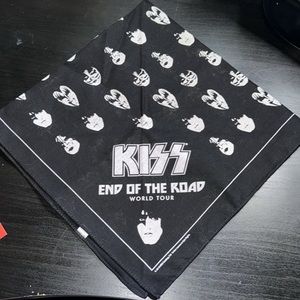 Authentic KISS bandanna End of the road world Tour!